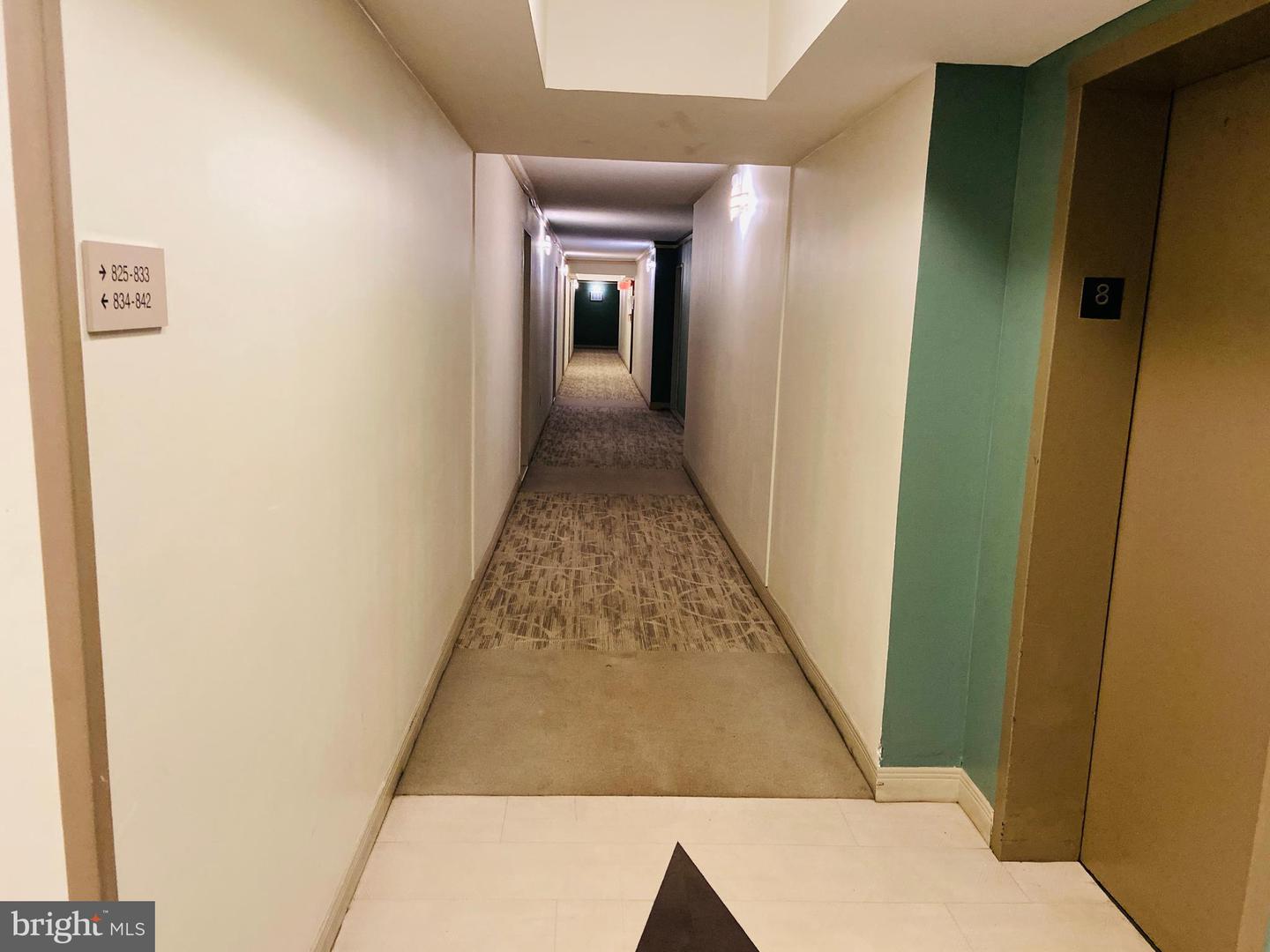 4600 S Four Mile Run Dr #827 Property Photo 30