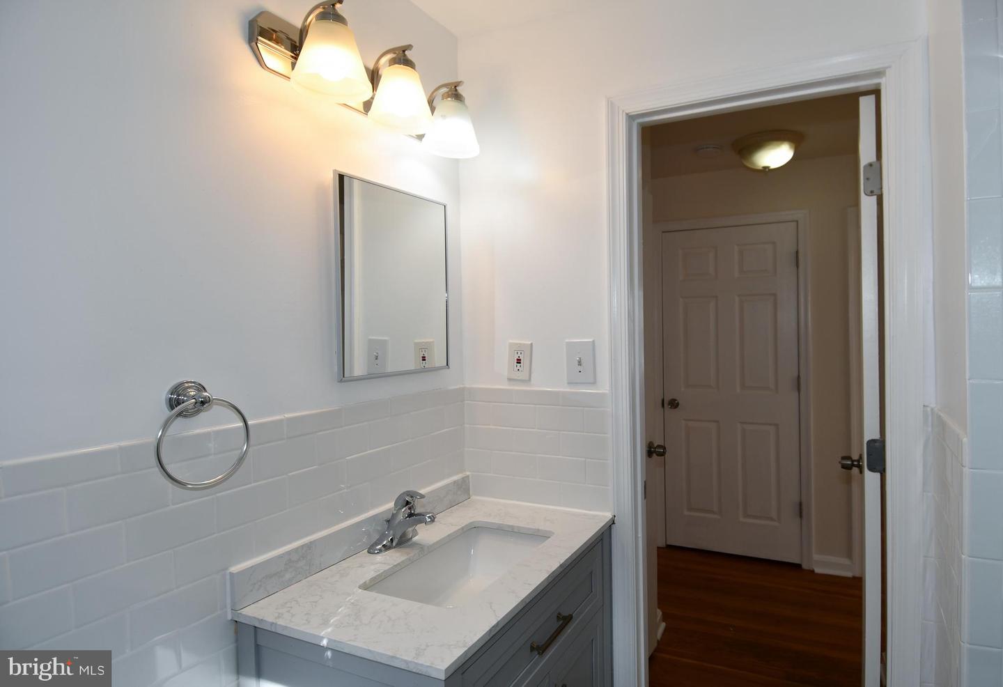 1316 S Dinwiddie St Property Photo 12