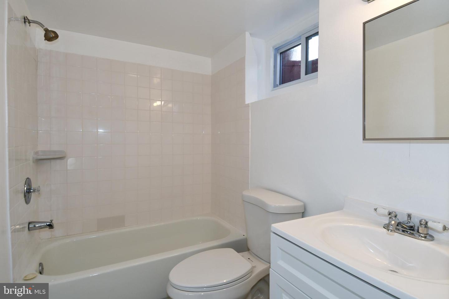 1316 S Dinwiddie St Property Photo 31