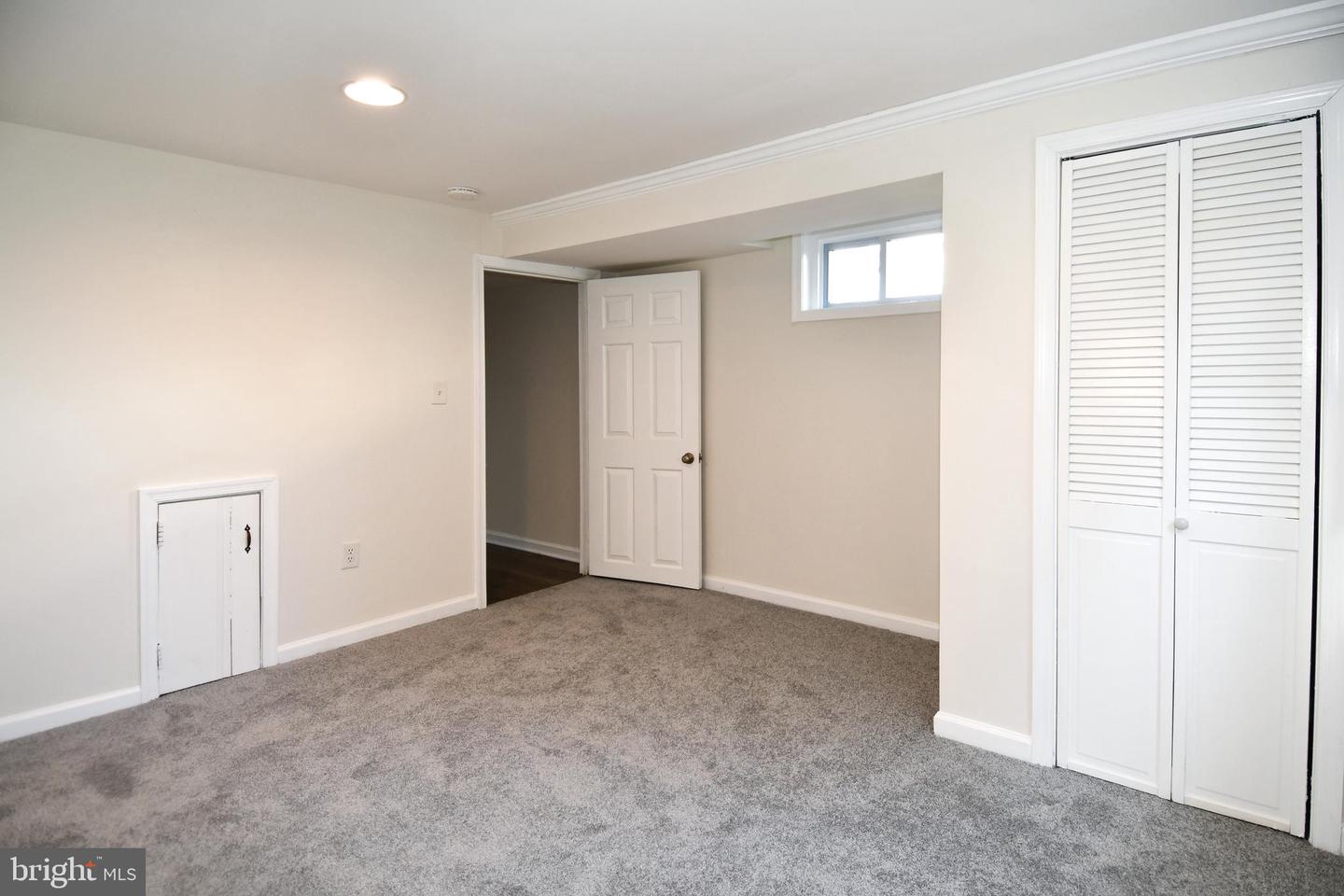 1316 S Dinwiddie St Property Photo 35