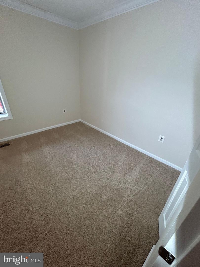 941 S Rolfe St #1 Property Photo 8