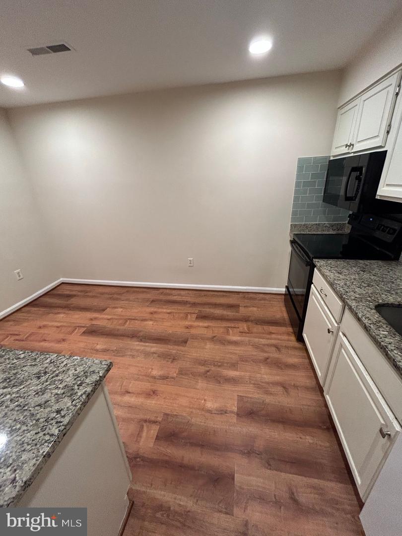 941 S Rolfe St #1 Property Photo 18