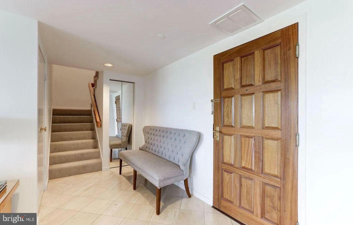 1530 Key Blvd #906 Property Photo 15