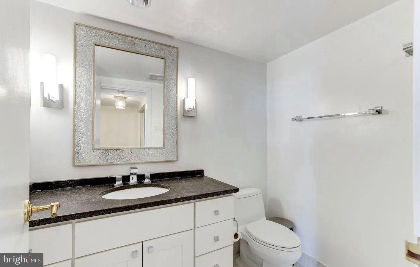 1530 Key Blvd #906 Property Photo 17