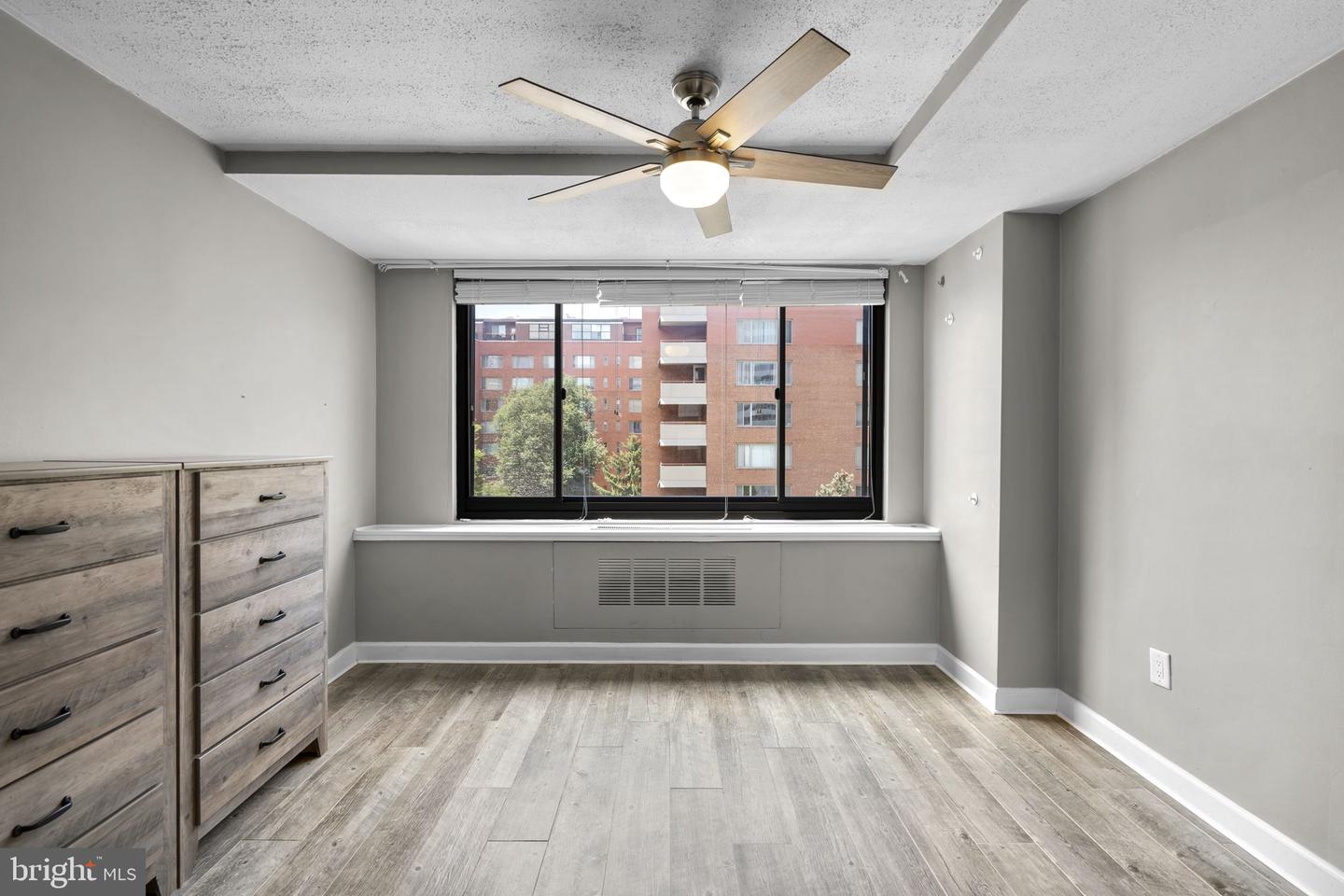 1021 Arlington Blvd #806 Property Photo 16