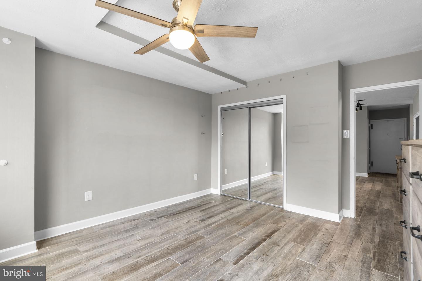 1021 Arlington Blvd #806 Property Photo 21