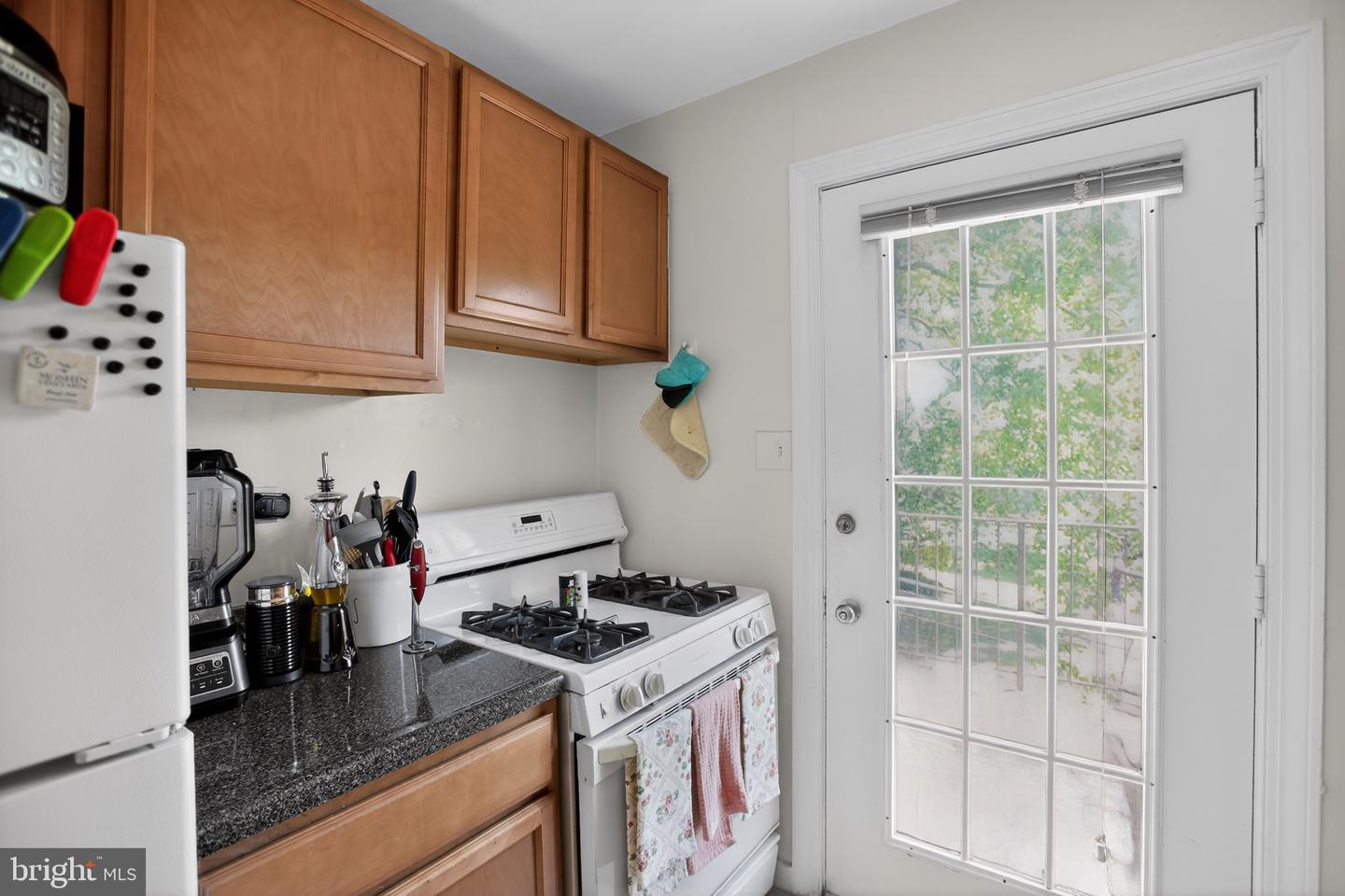 102 N George Mason Dr #102-2 Property Photo 13