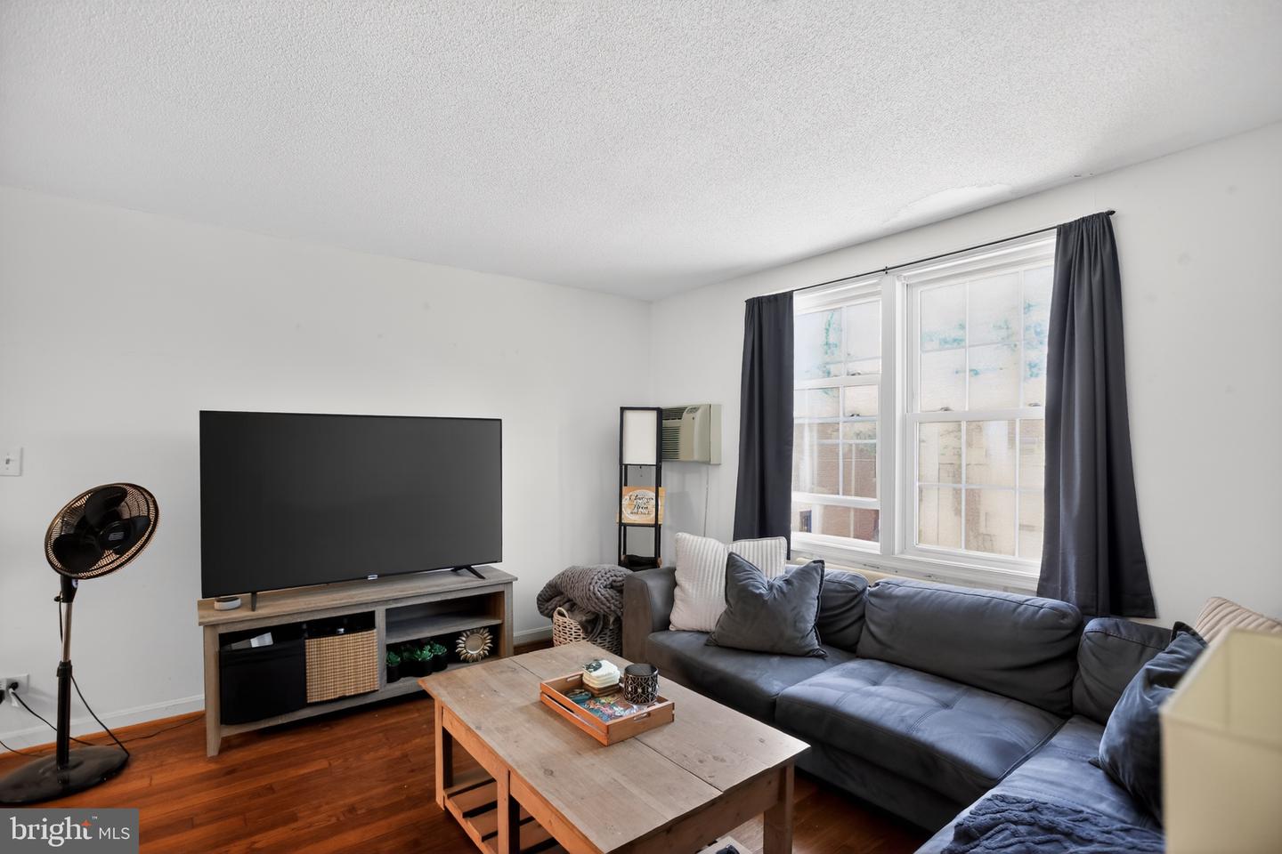 102 N George Mason Dr #102-2 Property Photo 15