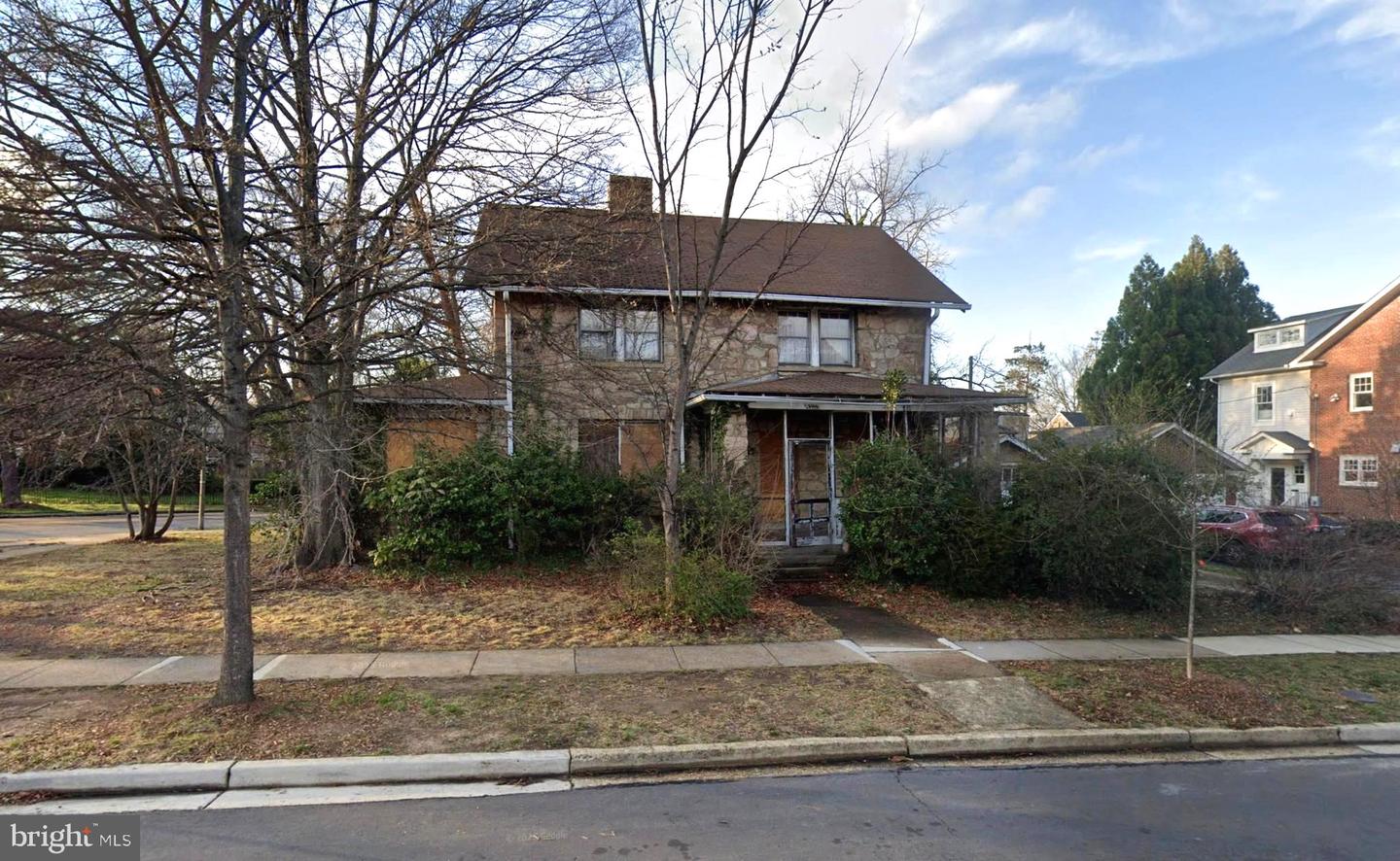 2915 Key Blvd Property Photo 1