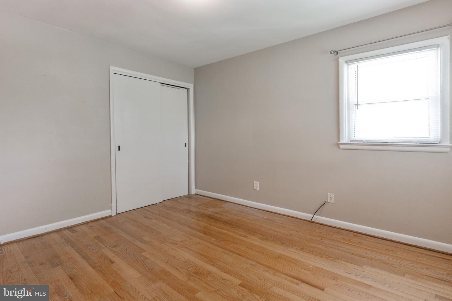 4141 21st Rd N #a Property Photo 9