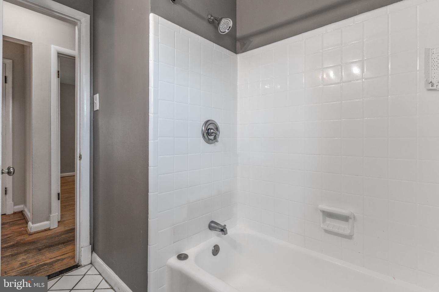 4141 21st Rd N #a Property Photo 12
