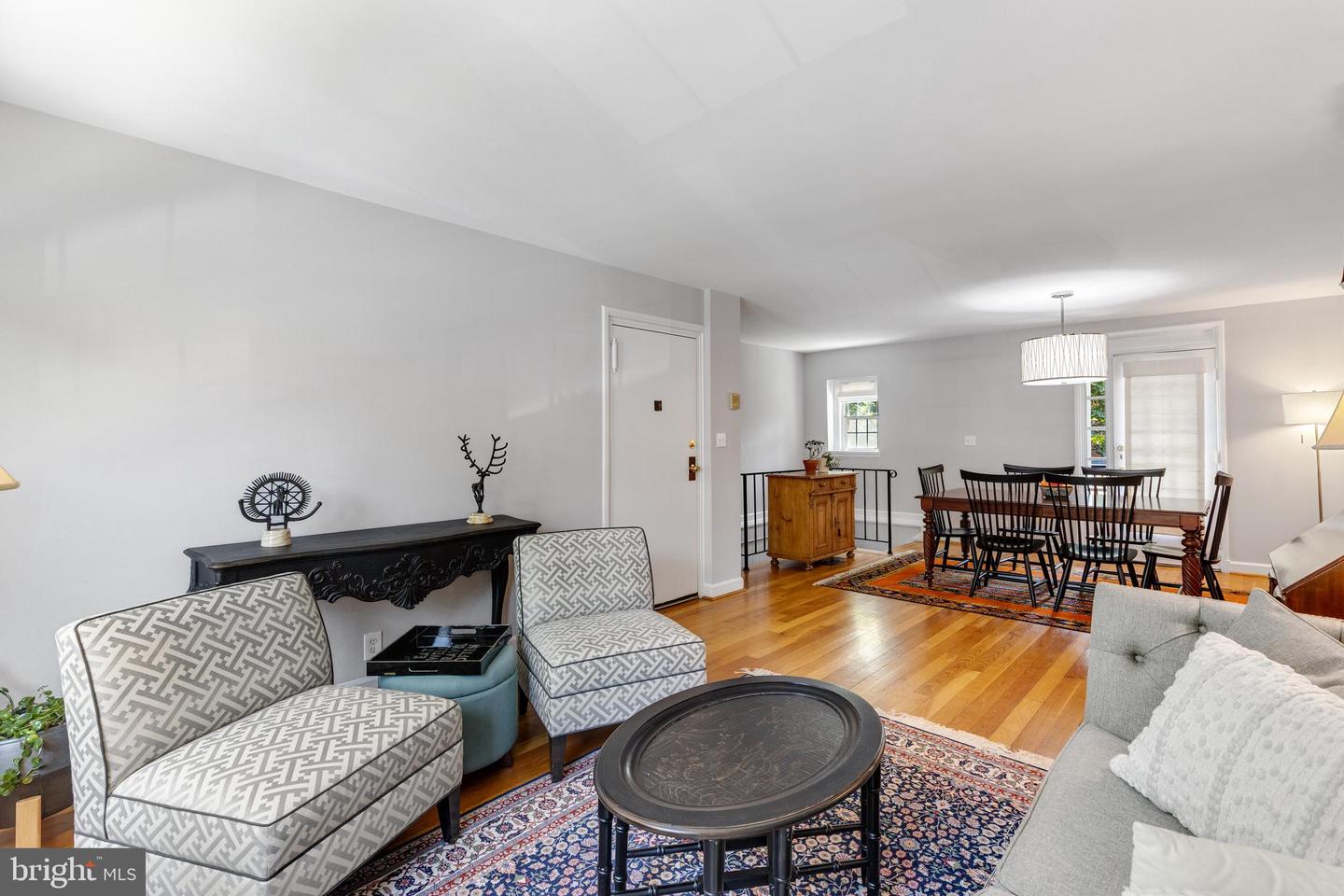 2877 S Buchanan St #a2 Property Photo 5