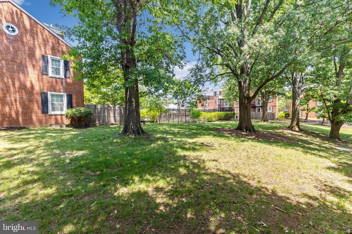2877 S Buchanan St #a2 Property Photo 34