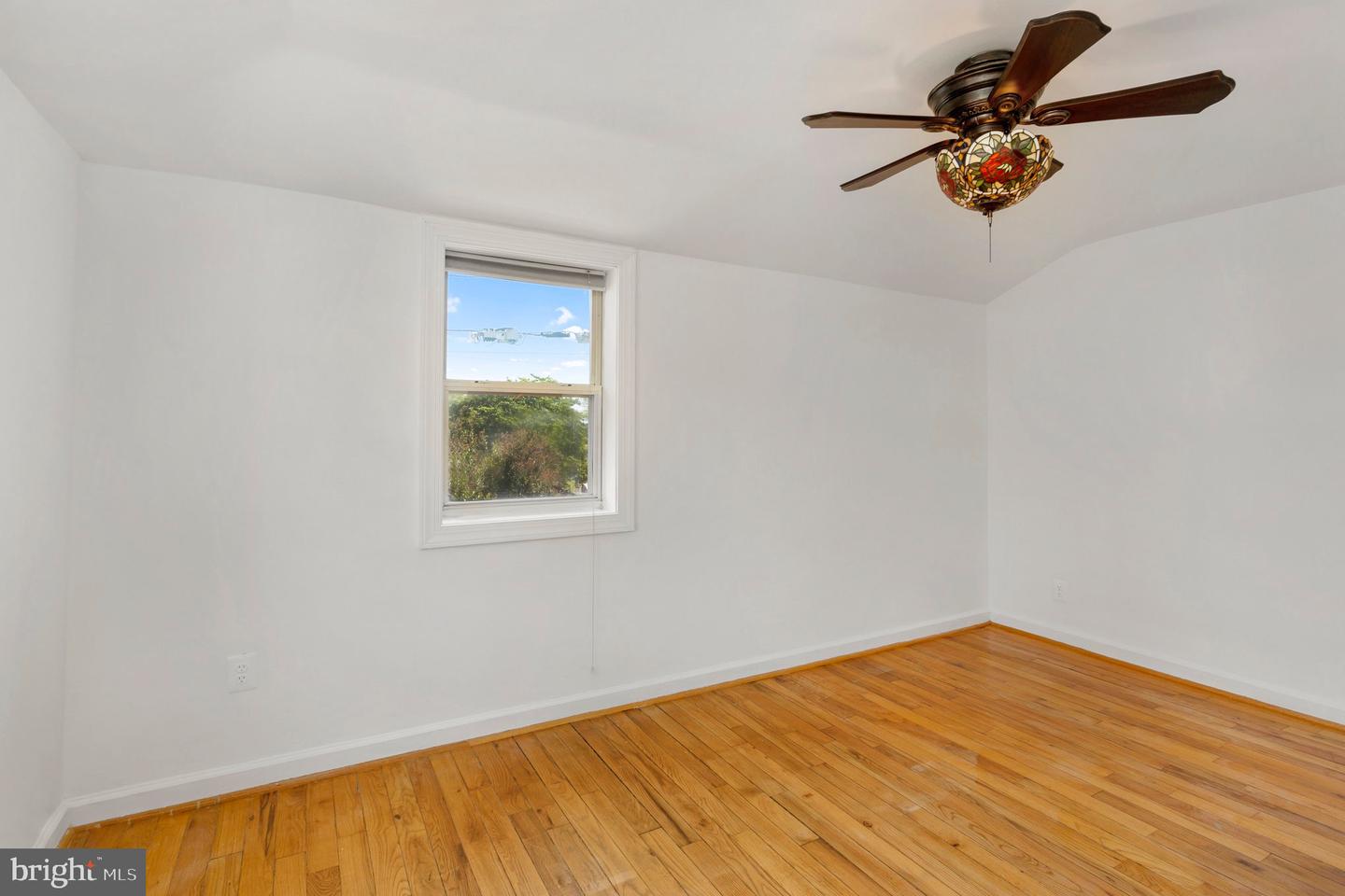 2446 S Nelson St Property Photo 11
