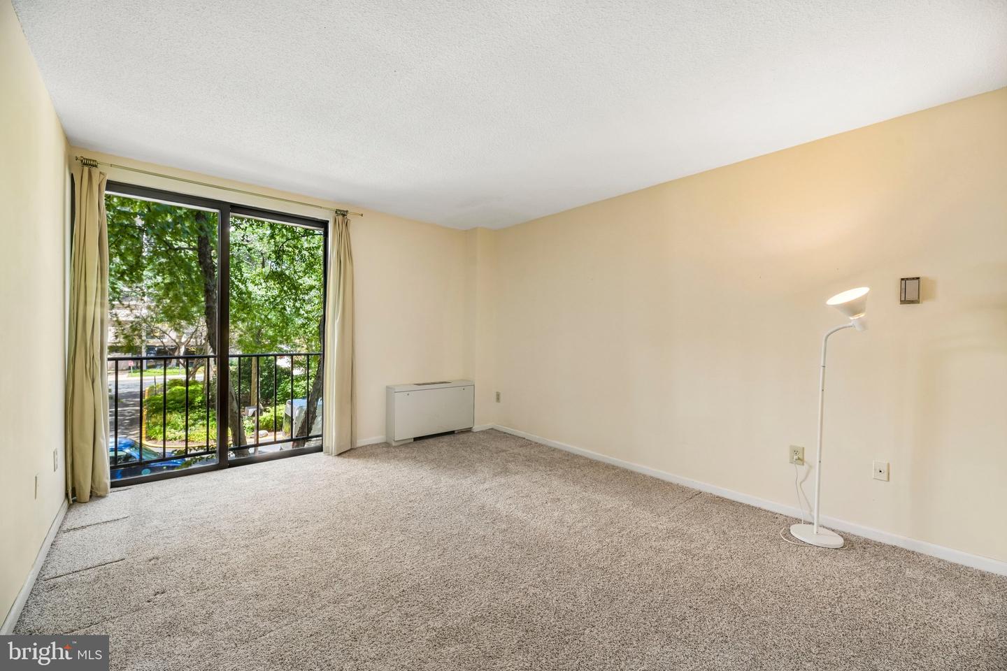 4141 N Henderson Rd N #105 Property Photo 26