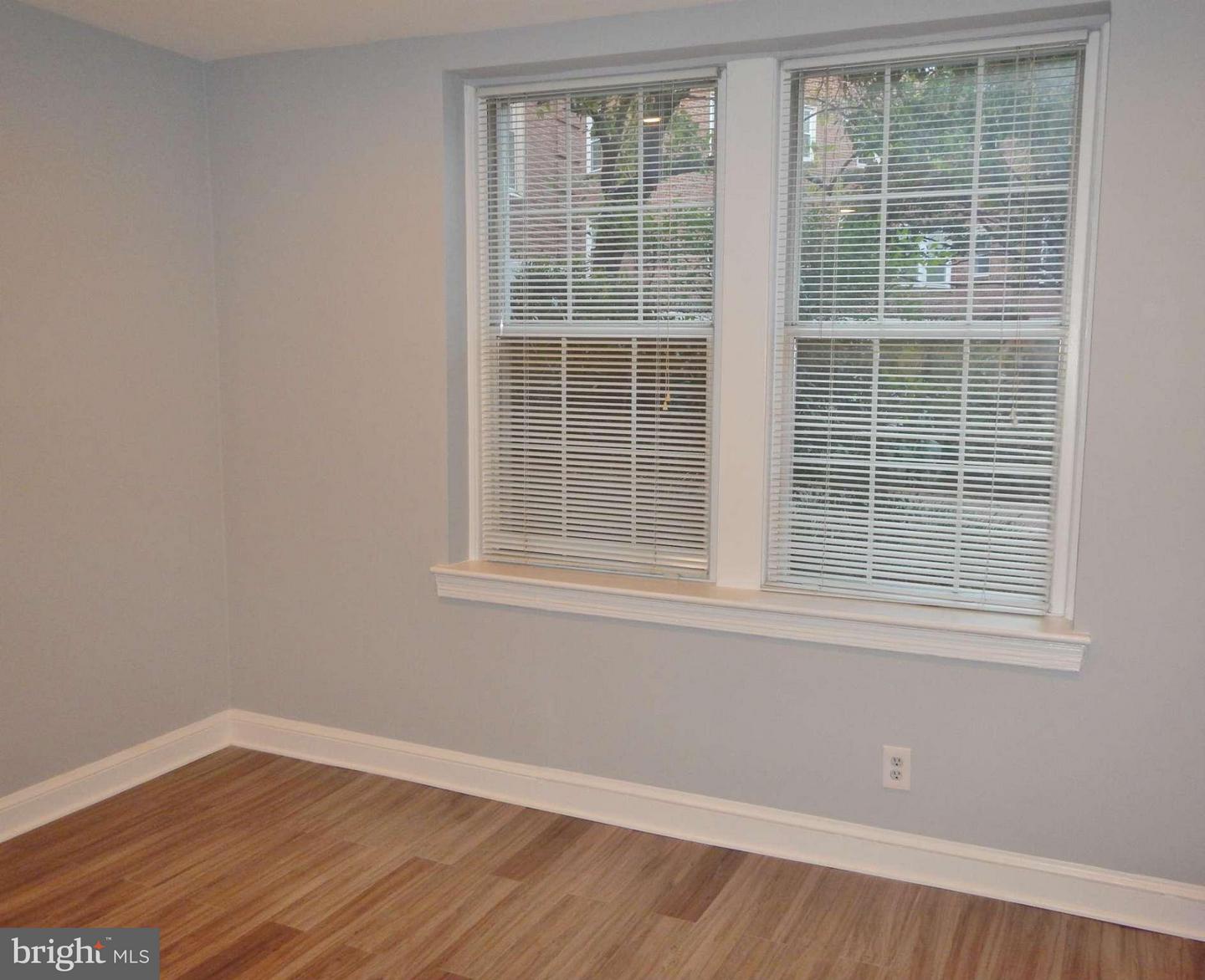 30 Old Glebe Rd #1-e Property Photo 7
