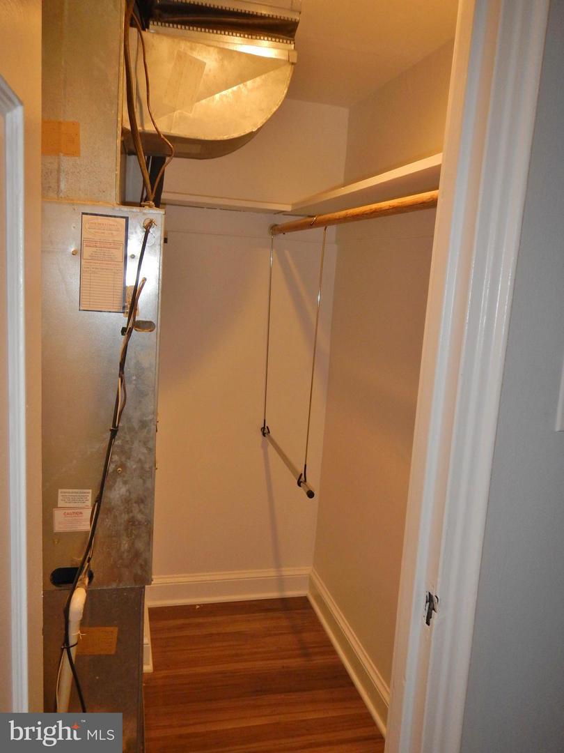30 Old Glebe Rd #1-e Property Photo 12