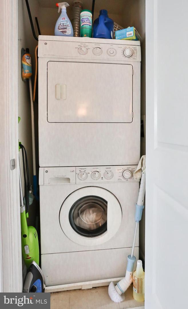 3600 S Glebe Rd #406w Property Photo 7