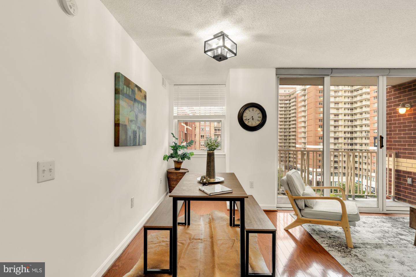 880 N Pollard St #801 Property Photo 15