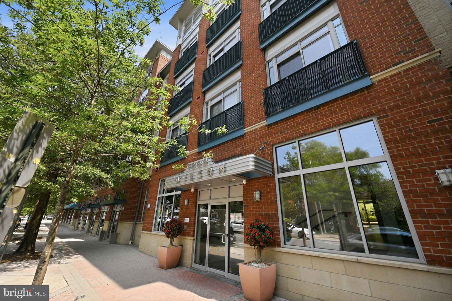 1800 Wilson Blvd #105 Property Photo 19