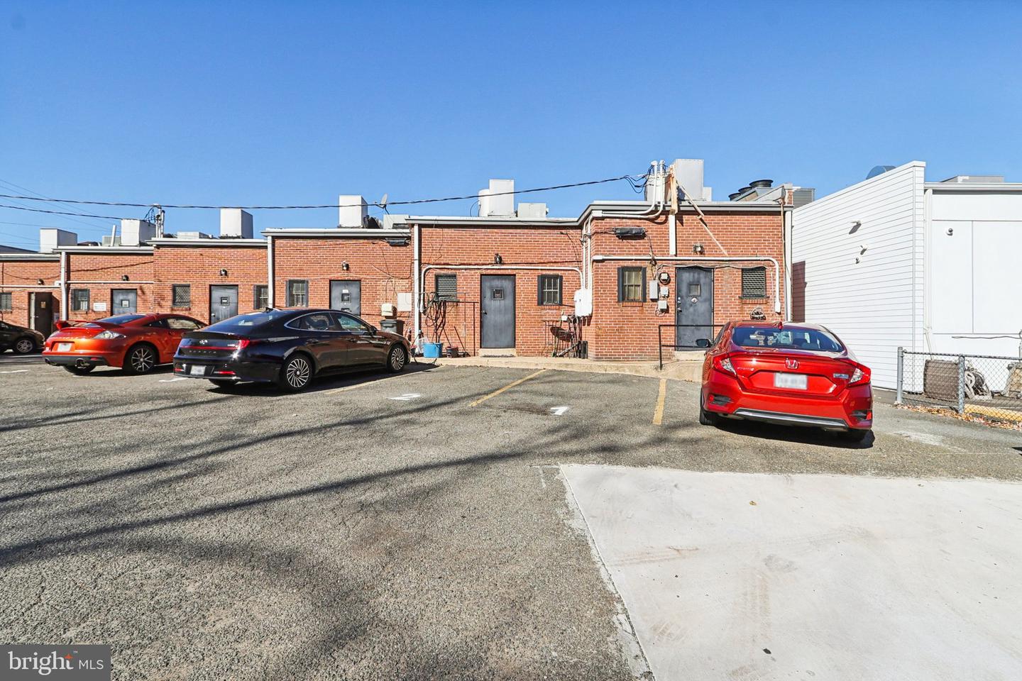 5054 Langston Blvd Property Photo 33