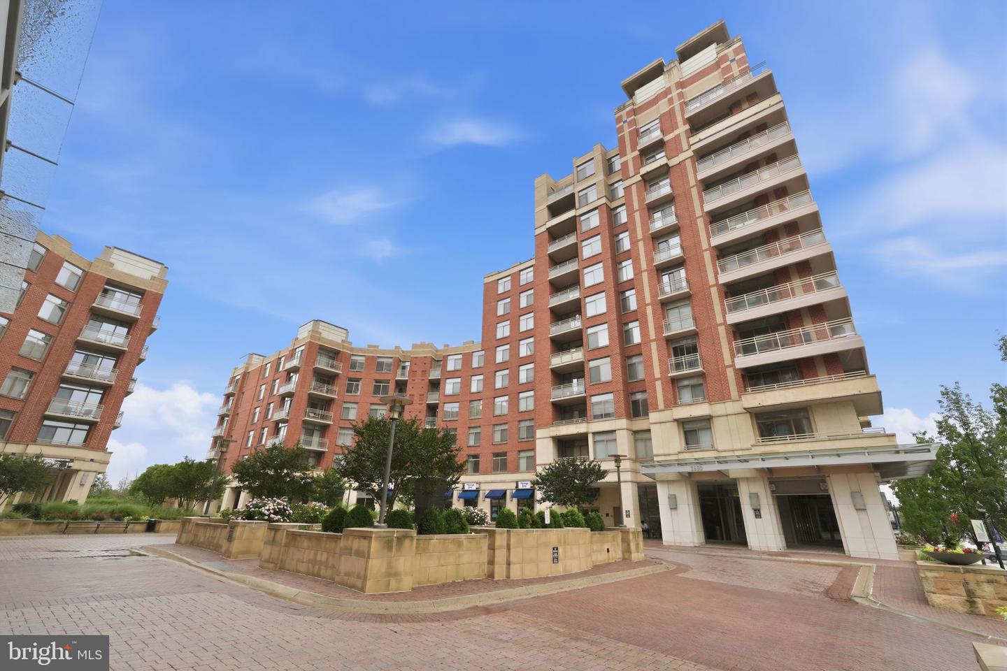 3600 S Glebe Rd #1116w Property Photo 1