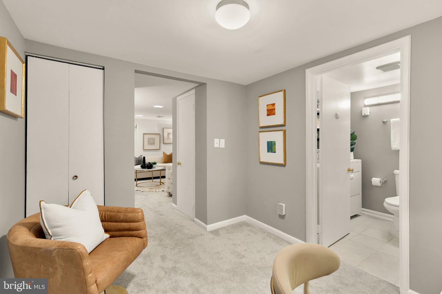 3373 S Wakefield St #b Property Photo 16
