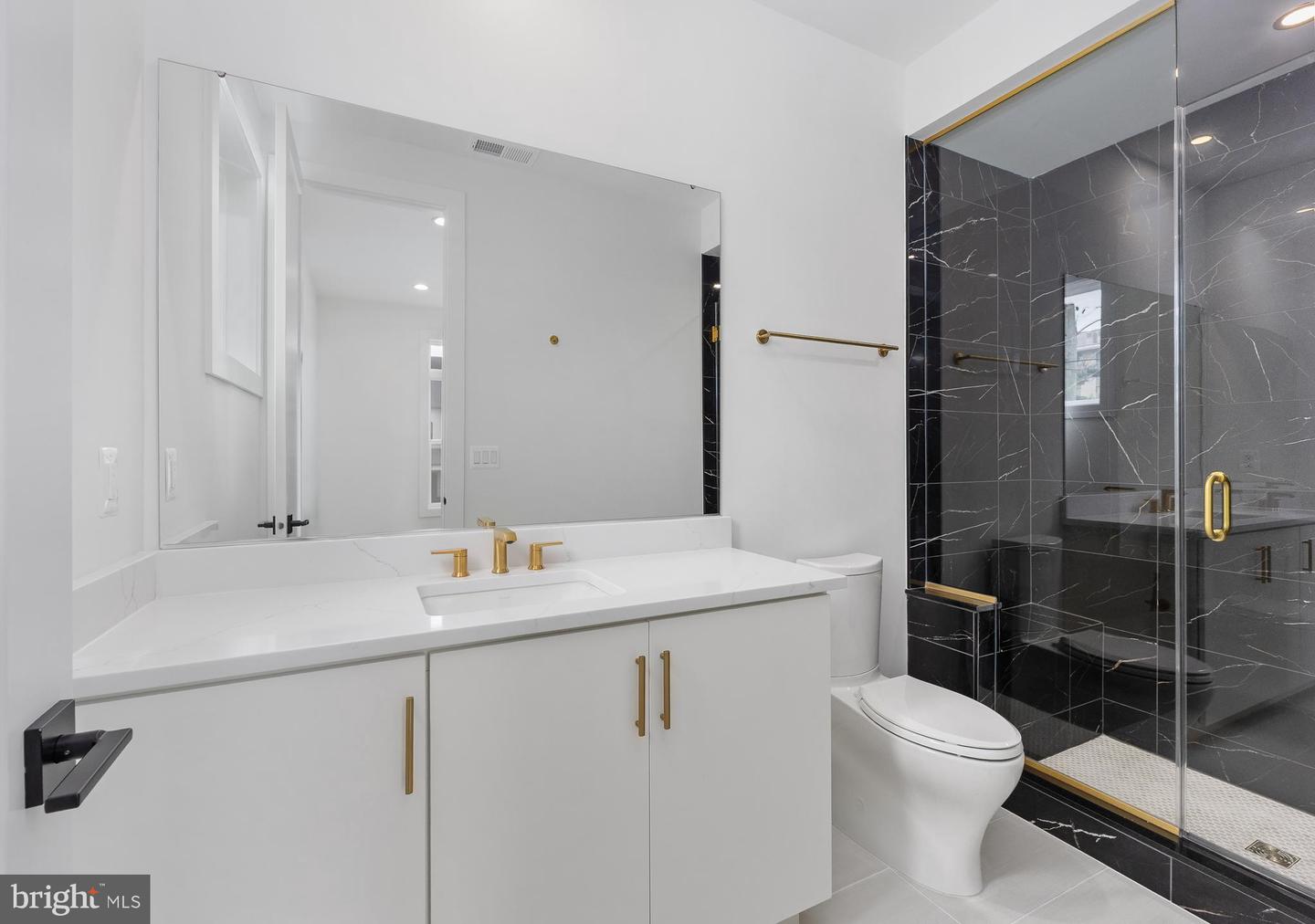 6189 8th Place N Property Photo 16