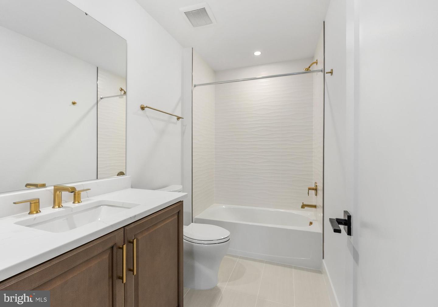 6189 8th Place N Property Photo 18