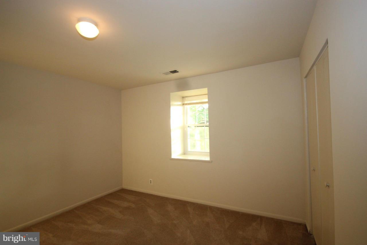 2832 Wakefield St S #c Property Photo 17
