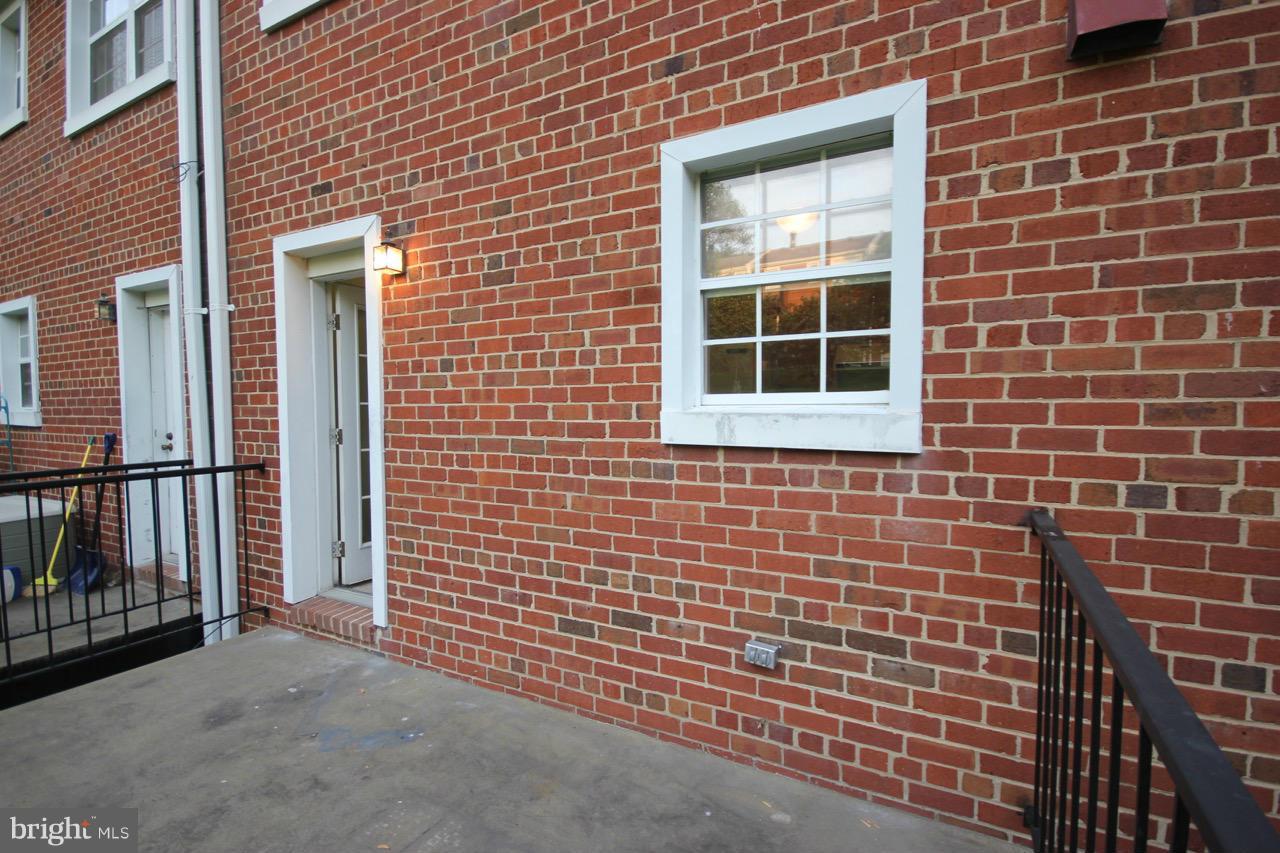 2832 Wakefield St S #c Property Photo 20