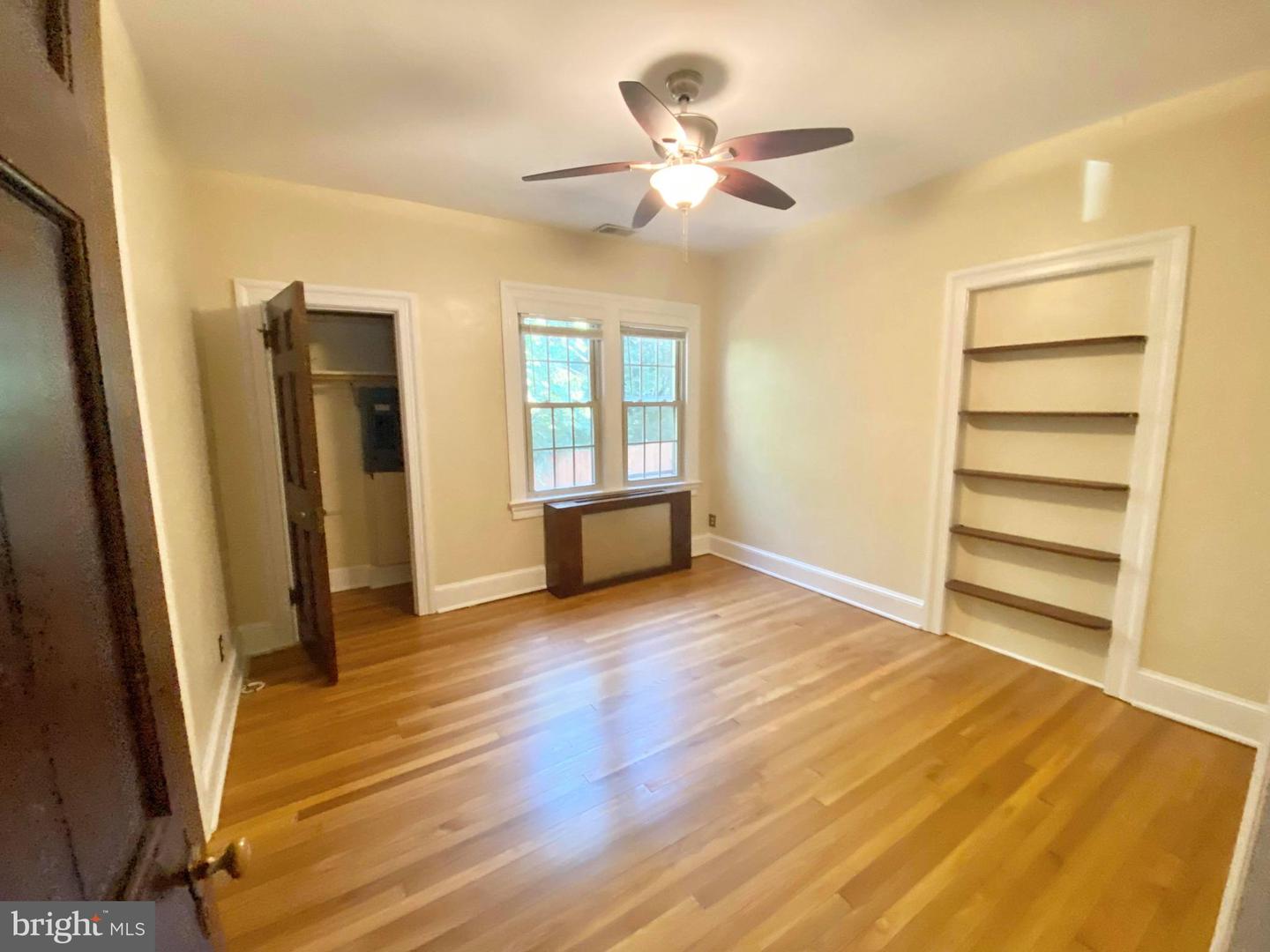 1200 S Cleveland St Property Photo 13