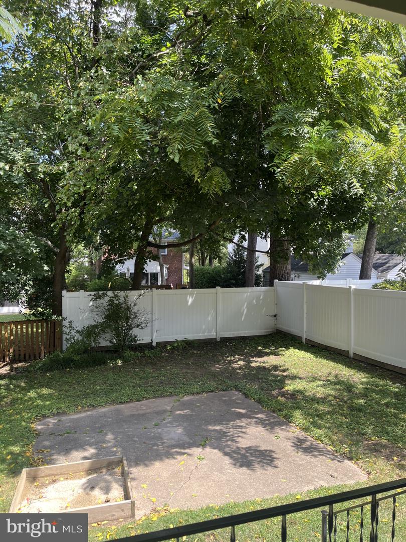 505 S Highland St Property Photo 47