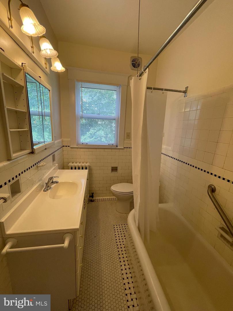 3017 3rd St N Property Photo 18