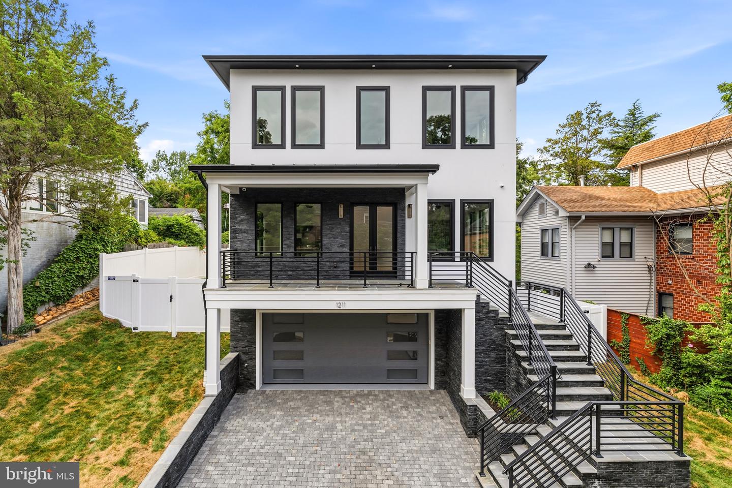 1211 20th St S Property Photo 6