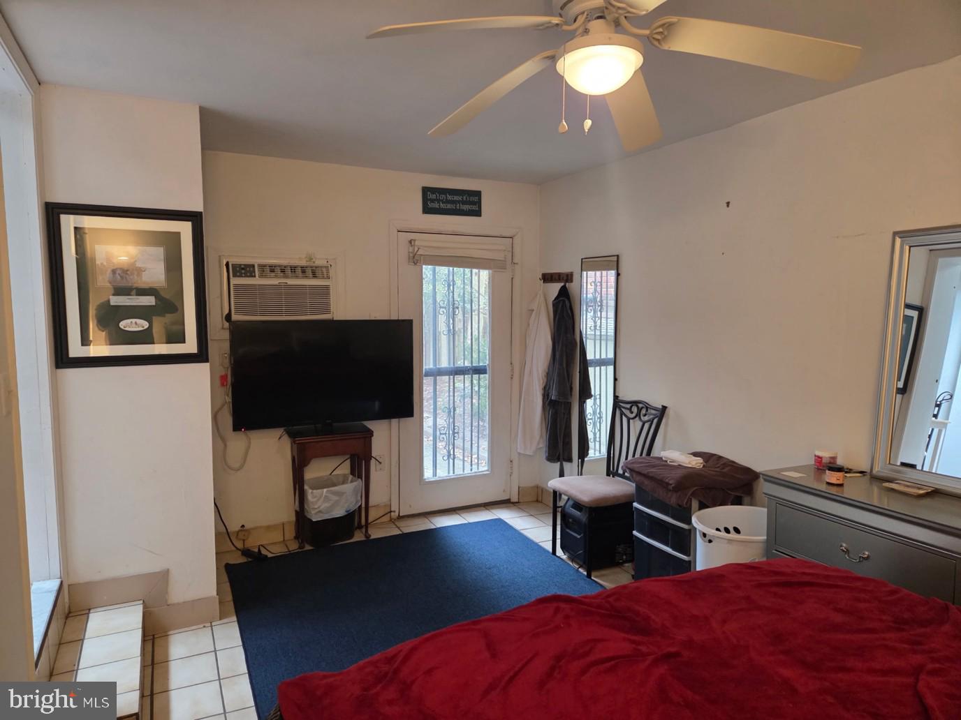 2511 S Grant St Property Photo 5