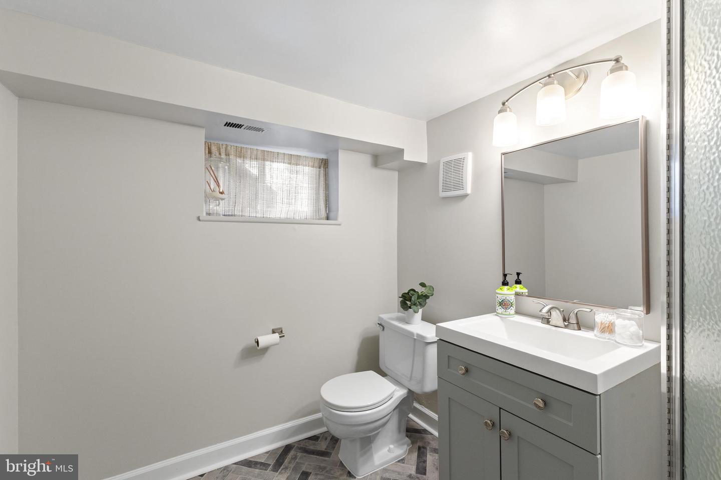 2941 S Columbus St #a2 Property Photo 28