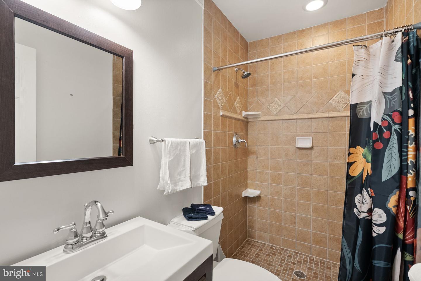 2747 S Uhle St S Property Photo 34