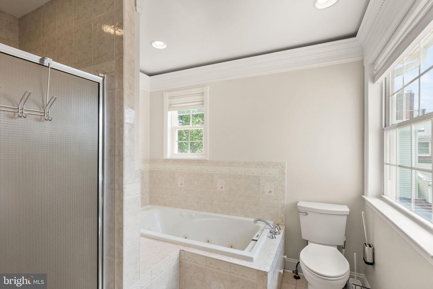 2747 S Uhle St S Property Photo 52