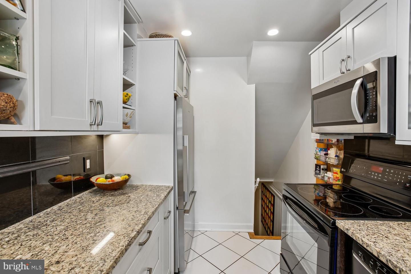 2840 S Buchanan St Property Photo 15
