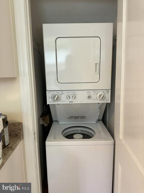 1510 S Edgewood St #556 Property Photo 11