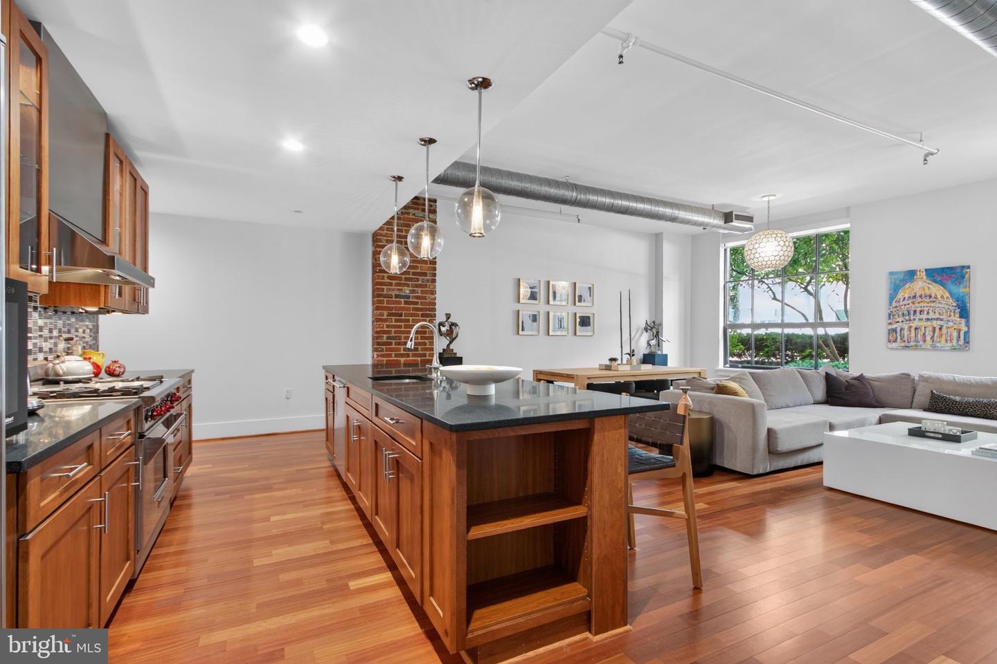 1600 Clarendon Blvd #w107 Property Photo 27