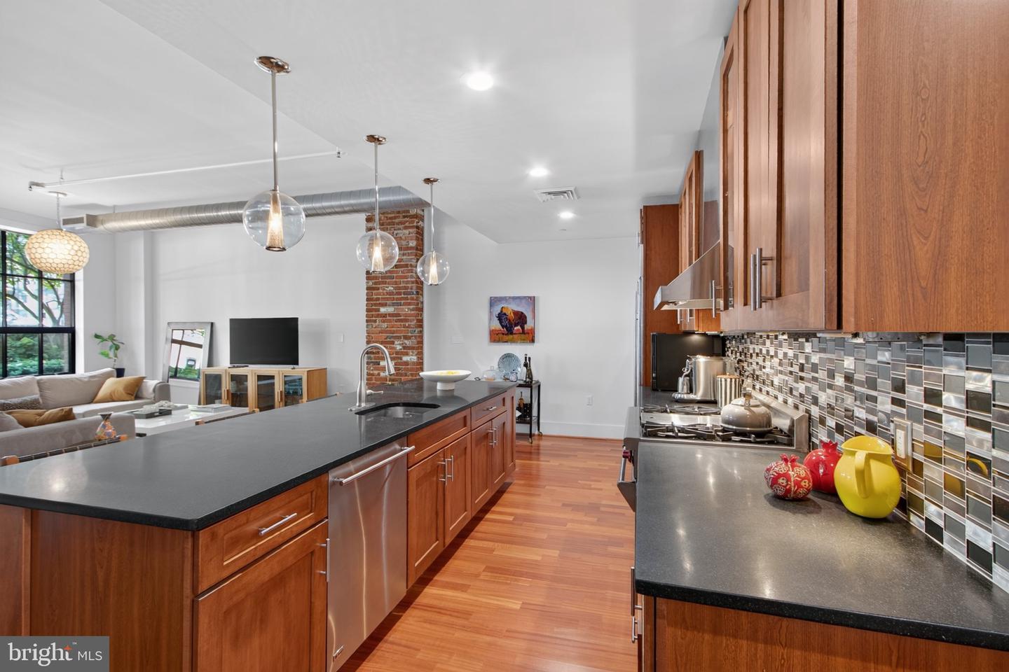 1600 Clarendon Blvd #w107 Property Photo 29