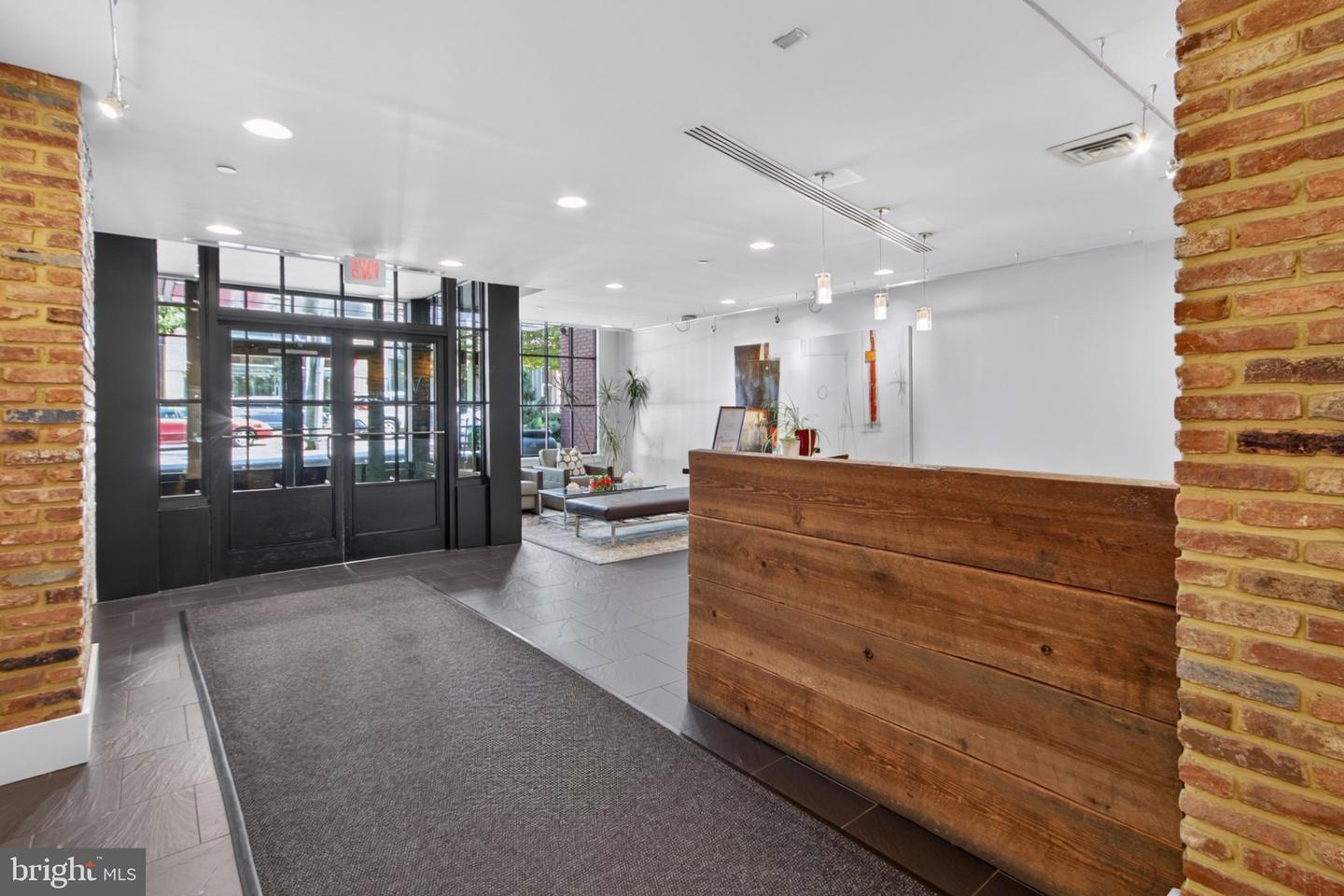1600 Clarendon Blvd #w107 Property Photo 39