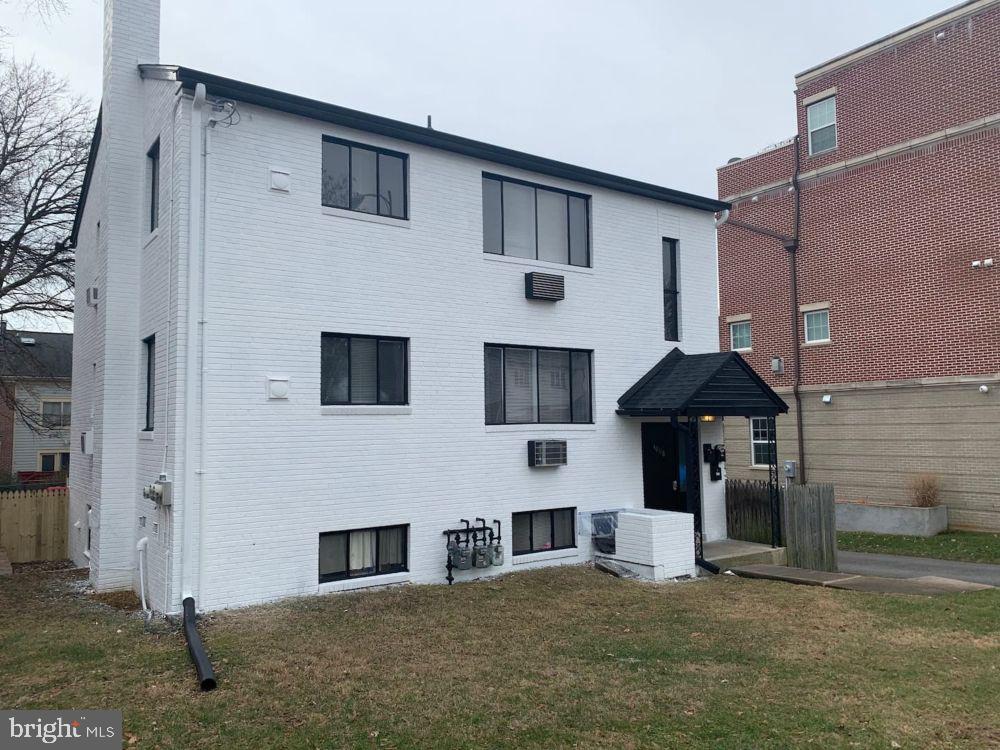 4206 WASHINGTON BLVD #2 Property Photo 1