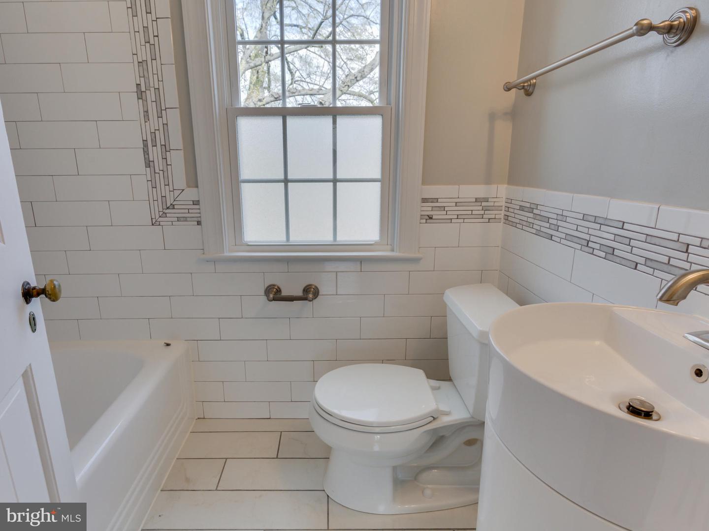 1045 N Monroe St Property Photo 33