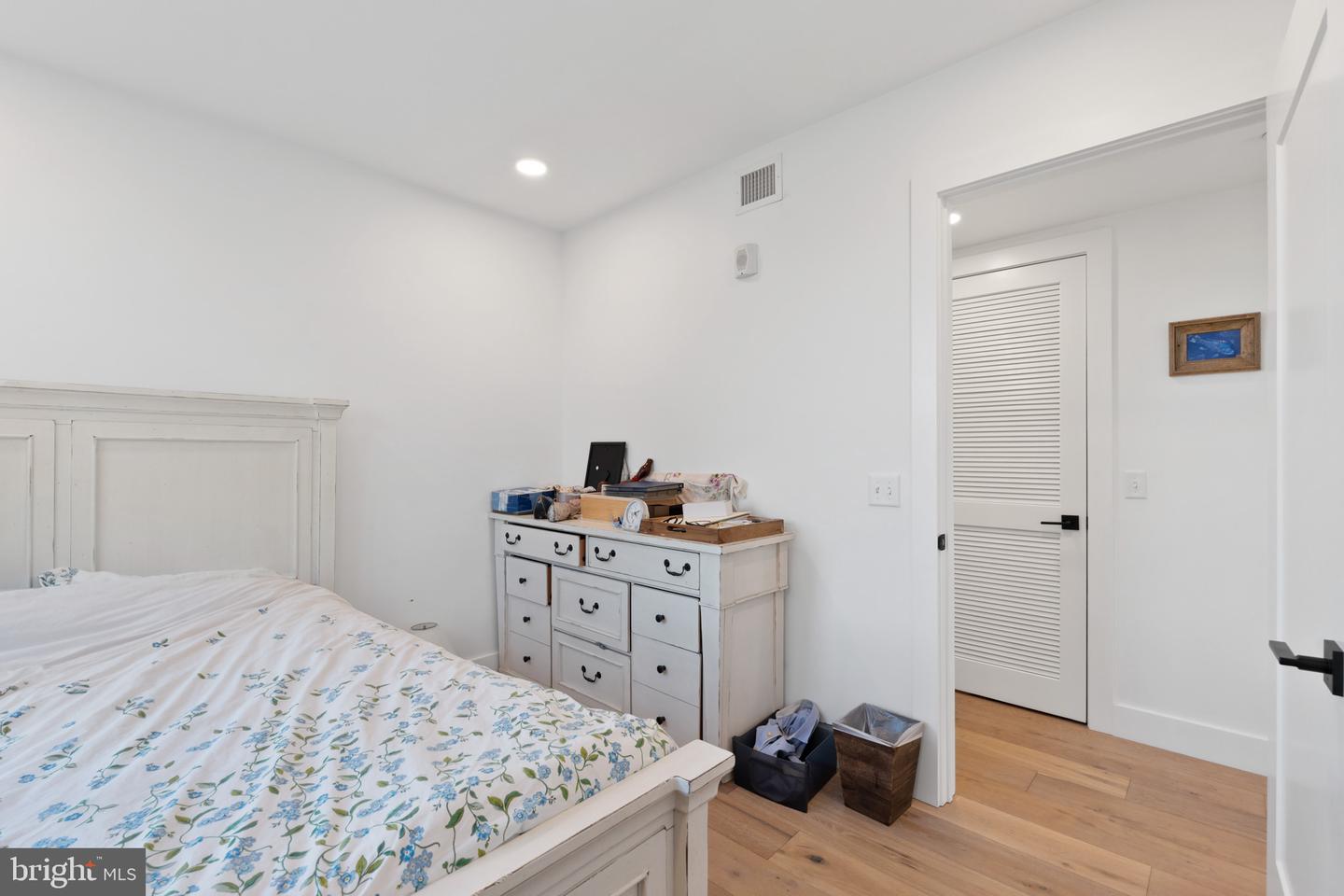 1245 N Pierce St #9 Property Photo 18