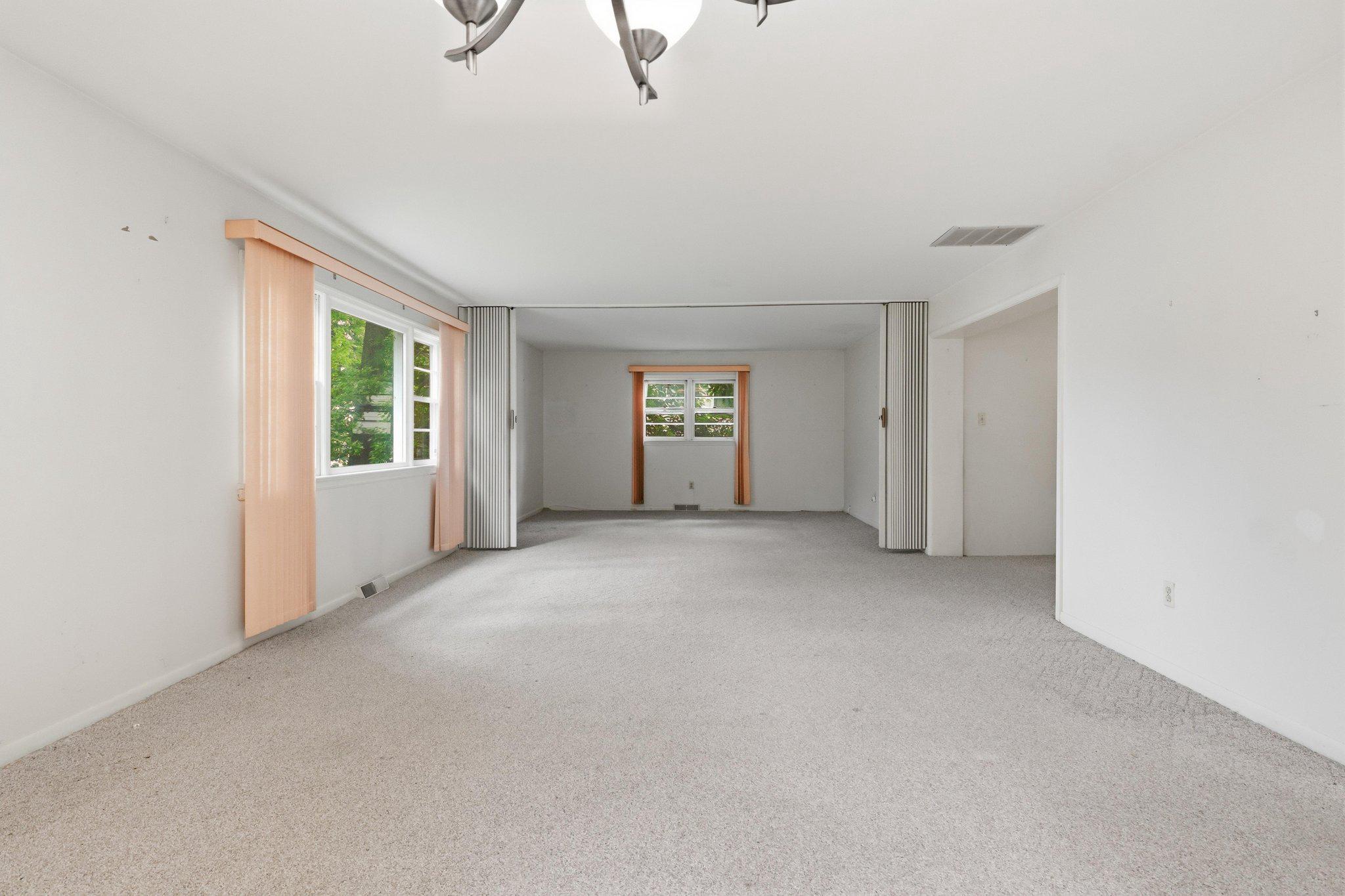 3707 John Marshall Dr Property Photo 15