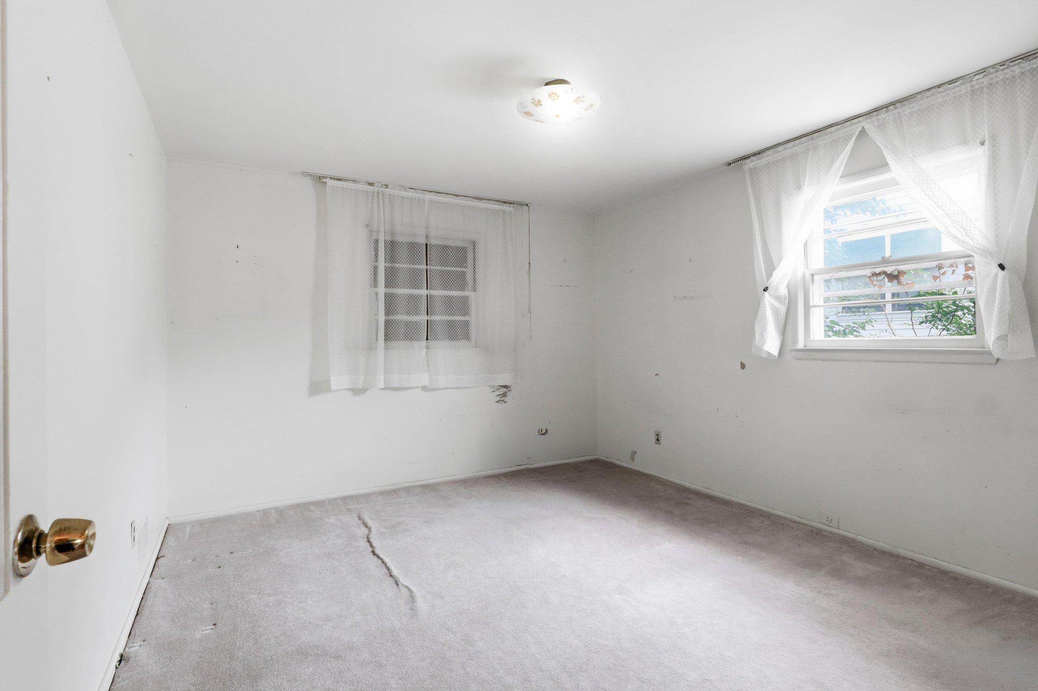3707 John Marshall Dr Property Photo 22