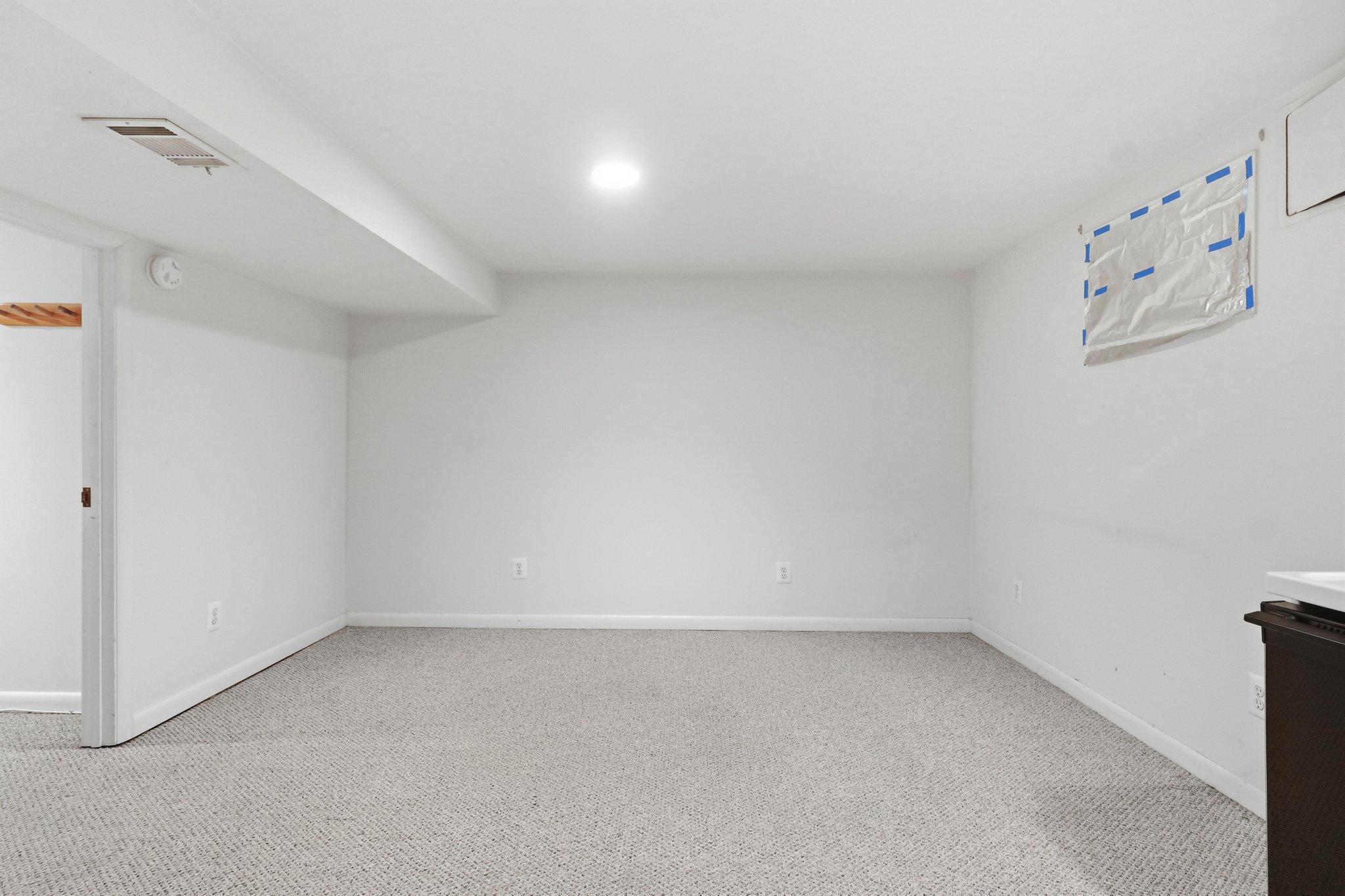 3707 John Marshall Dr Property Photo 29